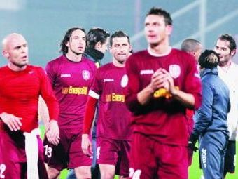 
	Se temea de BLAT? De ce Paszkany a dat ordin ca CFR Cluj sa joace meciul cu Dinamo fara romani!
