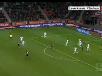 
	VIDEO: Leverkusen a invatat ceva de la Zidane! Sidney Sam a marcat un gol identic cu cel din finala Ligii 
