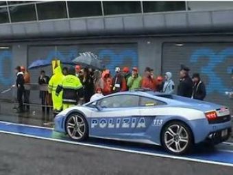 
	Video: &quot;Teroare&quot; pe circuit cu Polizia&nbsp;! Cum o &quot;frig&quot; oamenii legii cu Lamborghini de 560 de cai!
