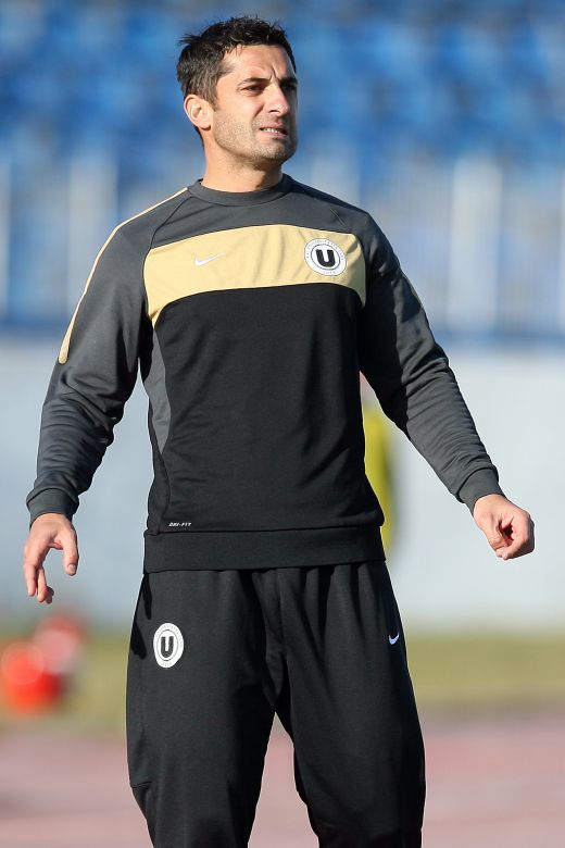 FOTO / Ce SHOW a facut Niculescu la debutul ca antrenor: "Imi venea sa intru pe teren!"_1