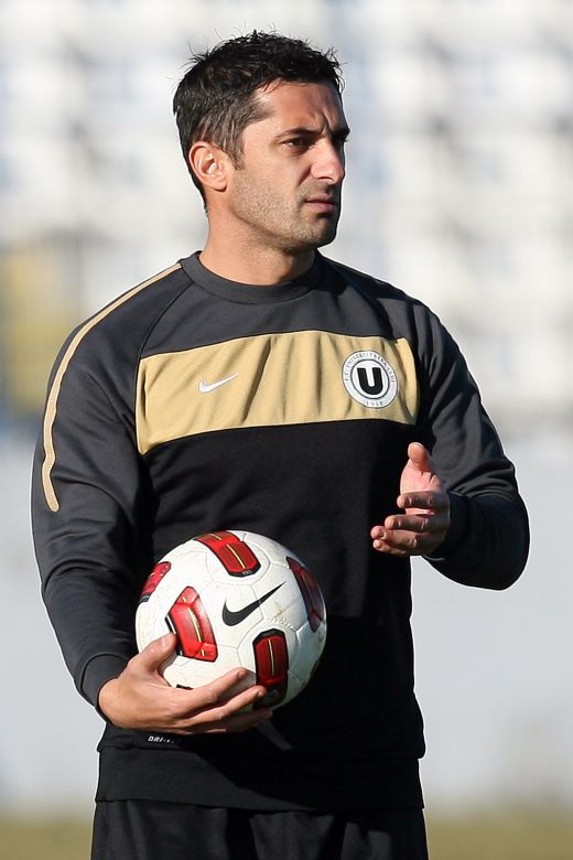 FOTO / Ce SHOW a facut Niculescu la debutul ca antrenor: "Imi venea sa intru pe teren!"_4
