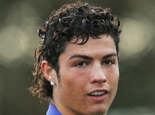 Ce porecla i-au gasit spaniolii lui Cristiano Ronaldo: MOHICANUL! SUPER FOTO! Vezi ce freza avea cand l-a descoperit Boloni!_9