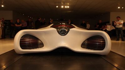 
	Nu mai intelegi nimic! Masini din alta lume lansate la Salonul Auto din Los Angeles, 2010
