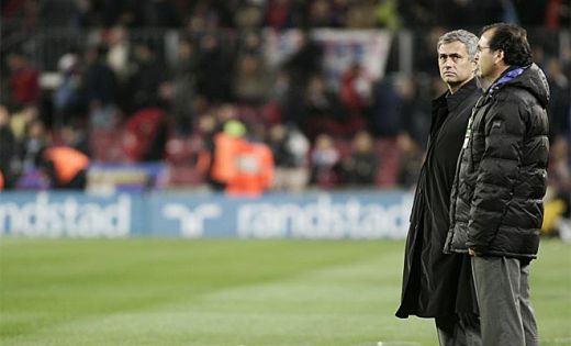 "Mourinho va ramane mereu un translator" SUPER FOTO: MESAJELE fanilor de pe Camp Nou:_4