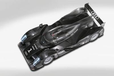 
	FOTO: Batman si-a tras Audi! Uite cum arata cea mai tare masina de curse:
