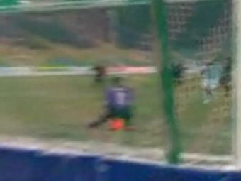 
	VIDEO: Portarul lui PSG, cel mai PRAF din Europa League! Vezi cum a scapat mingea printre picioare!
