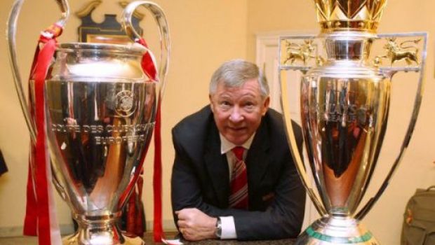 24 de ani, 1 luna si 13 zile! OFICIAL! Sir Alex Ferguson e cel mai longeviv antrenor din istoria fotbalului!