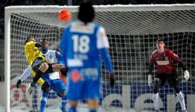 Edinson Cavani cele mai tari goluri ale saptamanii Matias Suarez Tino Costa Yoric Ravet