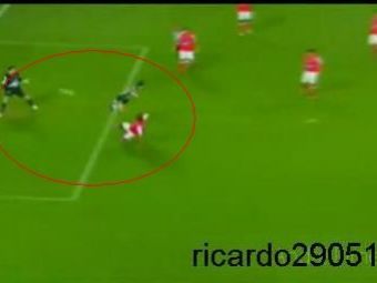 
	VIDEO / GENIAL!!! Un jucator de la Sporting a dat gol dupa o pirueta SENZATIONALA in aer cu calcaiul!
