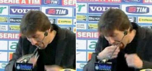 FOTO INCREDIBIL! Antrenorul lui Inter si-a scos proteza din gura in fata presei la conferinta!_6