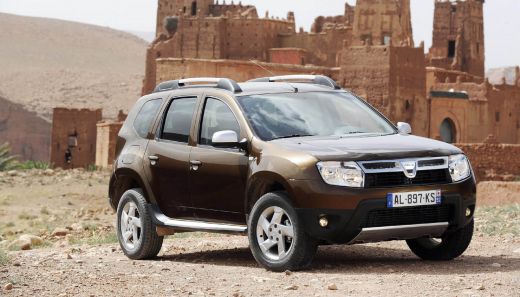 FOTO! Dacia vrea sa dea lovitura in 2011: Vezi cu ce schimbari vine Dusterul!_15