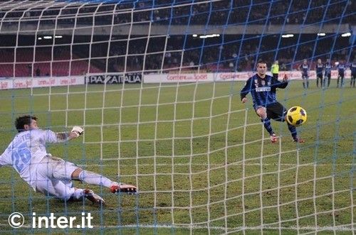 VIDEO / Chivu, inca un gol DECISIV pentru Inter! Vezi ce a declarat dupa ce si-a calificat echipa!_2