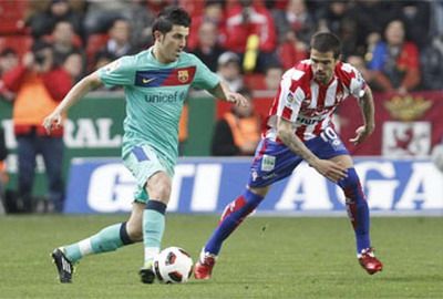 VIDEO! David Villa o salveaza pe Barca cu un LOB FANTASTIC! Sporting Gijon 1-1 Barcelona!_2