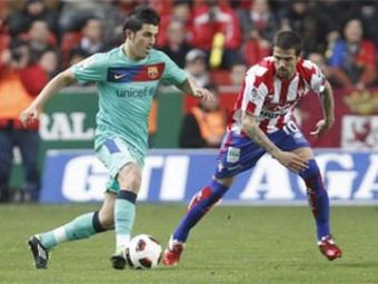 
	VIDEO! David Villa o salveaza pe Barca cu un LOB FANTASTIC! Sporting Gijon 1-1 Barcelona!
