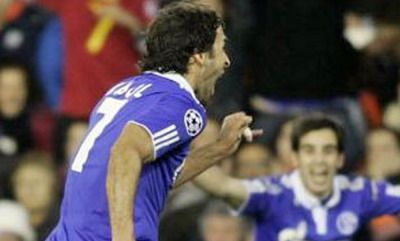 Raul este EROUL lui Schalke in Spania! Valencia 1-1 Schalke, vezi VIDEO:_7