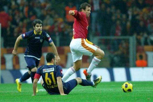 Culio inscrie primul gol la Galatasaray: Galata 1-0 Bucaspor! Vezi imagini!_6