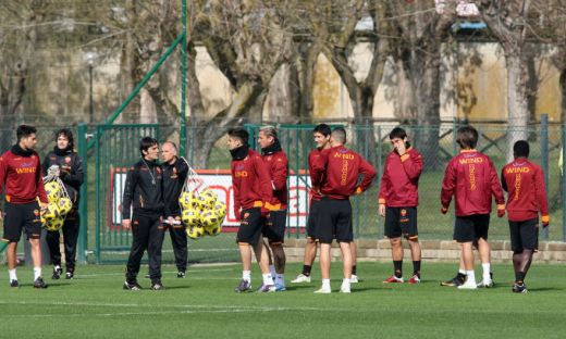 Primele poze cu Montella la primul antrenament ca antrenor la AS Roma! Vine Ancelotti din vara?_16