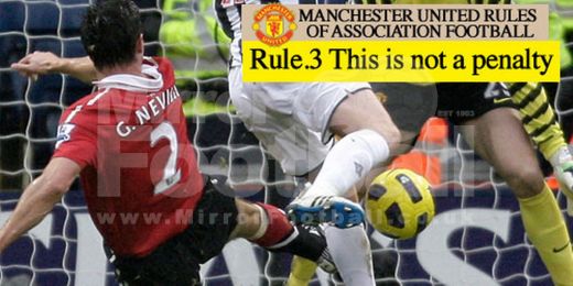 FOTO! Englezii au DOVADA! Manchester United are alte REGULI de arbitraj! Vezi cum sunt judecate fazele:_3