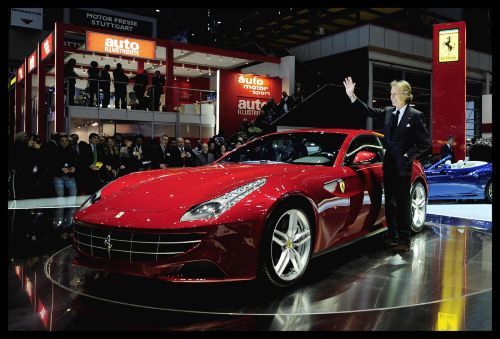 VEZI cum arata Ferrari FF! FOTO_9