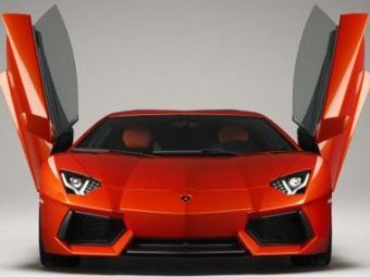 
	VIDEO DEMENTIAL! Super test cu noua hiper masina Lamborghini Aventador: prinde SUTA in 2.9 secunde!
