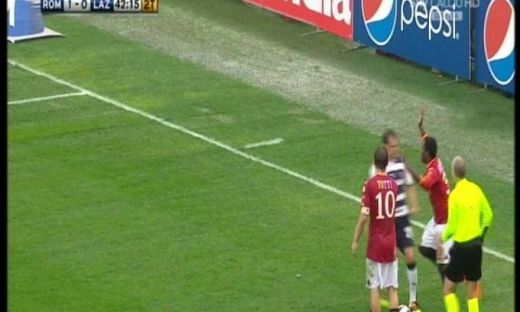 VIDEO / Totti a dat un gol MAGISTRAL cu Lazio! Vezi ELIMINAREA lui Stefan Radu si cum l-a consolat Totti:_3