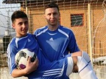 
	O echipa din Romania poate&nbsp;ajunge in Cartea Recordurilor: tatal si fiul, coechipieri!
