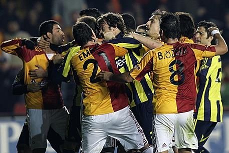 Fenerbahce Galatasaray Gica Hagi