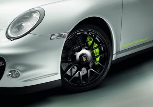 VIDEO FABULOS! Cel mai scump Porsche din lume iese pe piata! Ce stie sa faca hibridul de 650.000 euro!_8