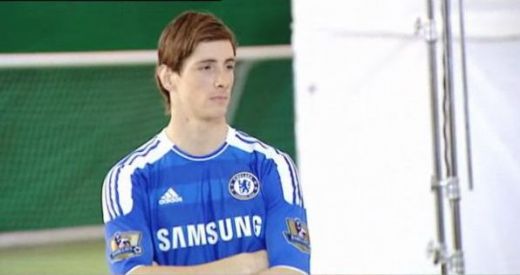 FOTO&VIDEO! Asta este echipamentul in care Torres spera sa marcheze primul gol dupa transferul de la Liverpool_11