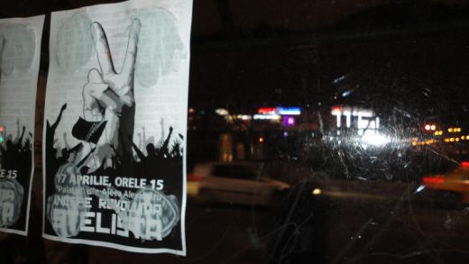 Protest fara precedent! Fanii Stelei au umplut Bucurestiul cu postere anti-Becali! FOTO:_6