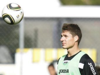 
	CFR vrea sa-i fure Stelei primul transfer de Liga! Ce fost coleg de-al lui Rivaldo si Luis Fabiano ajunge in Romania:
