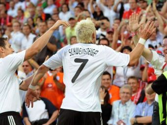
	Bastian Schweinsteiger si 10 alti fotbalisti care iti dau clasa la &quot;Spanzuratoarea&quot;! :)
