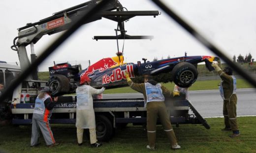 VIDEO! Vettel si-a facut PRAF masina la antrenamente!_5