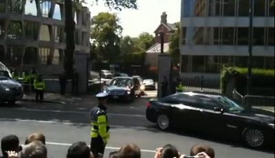
	VIDEO: Obama, &quot;aruncat in aer&quot; in Cadillac-ul prezidential la trecerea peste un limitator de viteza!

