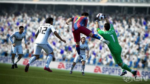 SUPER VIDEO! Primul clip aparut cu FIFA 12! Vezi imagini spectaculoase din joc!_10