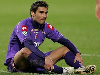 Cesena si Galata il vor pe Mutu! Vezi ce sanse are sa plece de la Fiorentina si de ce depinde un transfer!