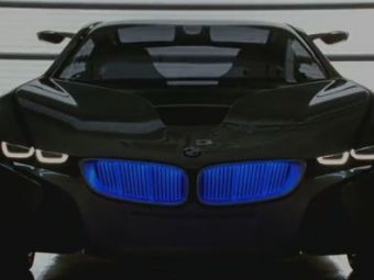 
	SUPER VIDEO! N-ai mai vazut masina ca asta! Primul spot aparut cu BMW-ul hibrid!
