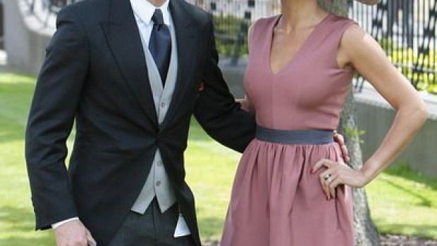 
	Lectie de STIL: cat de bine arata Gary Lineker si frumoasa lui sotie Danielle Bux! FOTO
