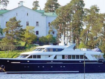 E mai credincios decat Kaka si e singurul rus din lume care se bate cu Abramovic in yachturi! Vezi bijuteria lui de 4 milioane euro!