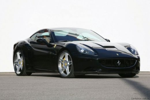 FOTO / RAZBUNARE? Patronul unei echipe si-a gasit Ferrari-ul de 370.000 de euro ARS la cativa kilometri de casa!_5