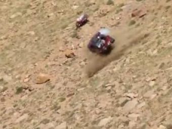 
	VIDEO / PANICA MAXIMA!&nbsp;Au inceput caderile spectaculoase la Pikes Peak! Uite ce pericol o paste pe cea mai rapida masina romaneasca:
