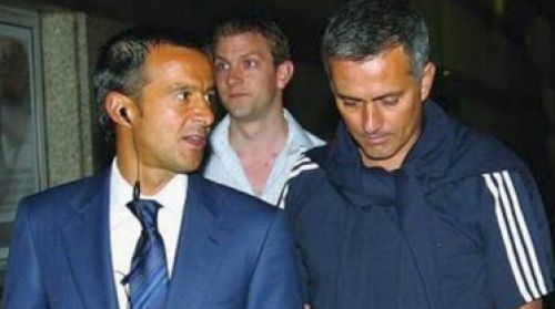 
	Unul vindea rosii, altul era traducator! Mourinho si agentul sau au SPART BANCA in fotbal: transferuri de 234 milioane euro!
