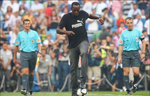 
	SENZATIE! El va fi cel mai RAPID fotbalist din istorie! Bolt se apuca de fotbal! Vezi pe ce post va juca:
