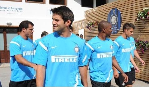 FOTO: Chivu are un look rebel! In Serie A, in sezonul 2011-2012, se poarta tepii :)_1