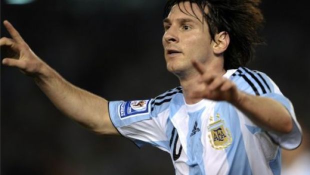 
	10 sfaturi pentru nationala lui Piturca si pentru FRF inainte de super meciul cu Argentina lui Messi! :)

