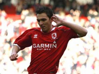 
	Liverpool da 24 de mil pe omul care l-a ajutat pe Maccarone sa DISTRUGA Steaua in 2006! Dalglish a mai facut un transfer pentru titlu:
