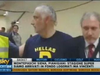 
	VIDEO Mandorlini, la un pas sa fie LINSAT in Italia! A promovat-o pe Verona si a fost atacat de fanii adversi!
