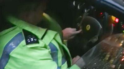 politist englez Ferrari Londra parcat pornire