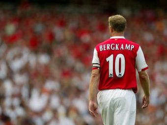 
	VIDEO! Daca azi ar mai juca fotbal, ar fi cei mai spectaculosi din lume! Ce goluri au dat Bergkamp si Overmars intr-un amical!
