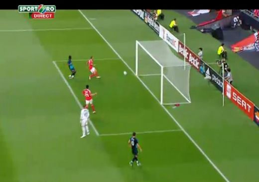 Wenger a mai ratat un trofeu: Benfica 2-1 Arsenal! Golul MAGIC al lui Nolito de la Eusebio Cup! VIDEO:_2